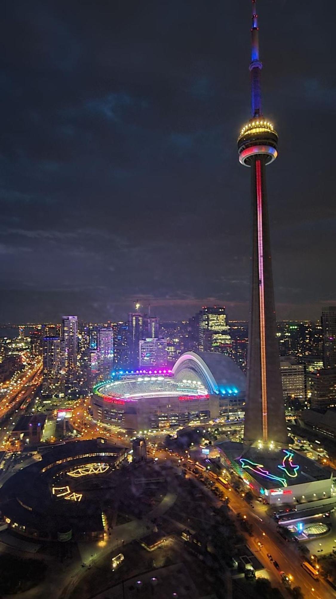 Magnificient View Next Cn Tower/Rogers/Union/Mtcc Apartman Toronto Kültér fotó